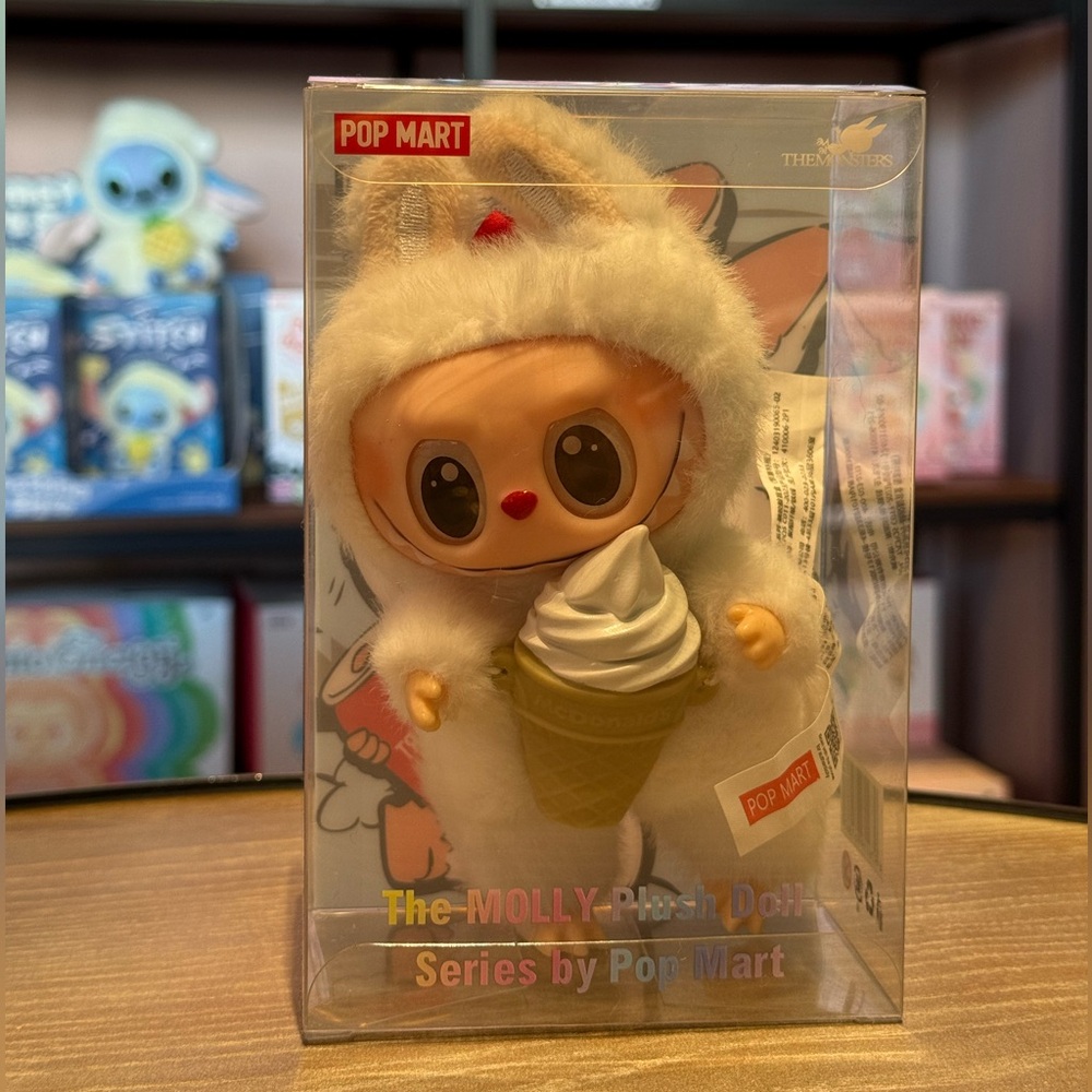 Labubu - CocaCola - MOLLY Plush Doll - Cream and White by PopMart